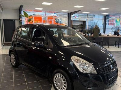 Schwarz Gebraucht 2013 Suzuki Splash Basic Kleinwagen | 6.950 € (Teuer)