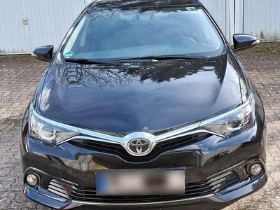 Gebraucht Toyota Auris Edition-S 116 PS (85 kW) 2016 Schwarz Limousine