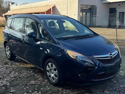 Gebraucht Opel Zafira 140 PS (102 kW) 2012 Van / Kleinbus