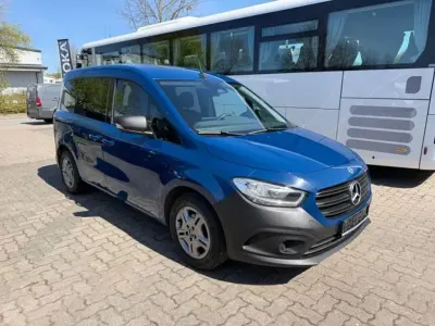 Gebraucht Mercedes Citan 110 95 PS (69 kW) 2022 Blau Van / Kleinbus