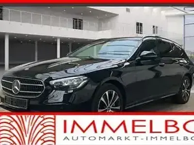 Gebraucht Mercedes E300 Night 306 PS (225 kW) 2022 Schwarz Limousine
