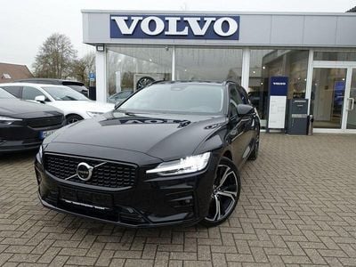 Gebraucht Volvo V60 Ultra 197 PS (144 kW) 2025 Schwarz Kombi