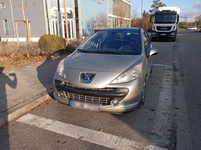 Gebraucht Peugeot 207 110 PS (80 kW) 2008 Grau Kleinwagen