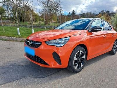 Second-hand Opel Corsa-e Edition 100 kW (136 CP) 2021 Portocaliu Hatchback