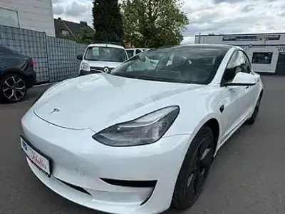 Käytetty Tesla Model Y Performance 239 kW (325 HP) 2021 Valkoinen Katumaasturi