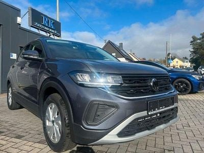 Gebraucht VW T-Cross Life 116 PS (85 kW) 2024 Grau SUV