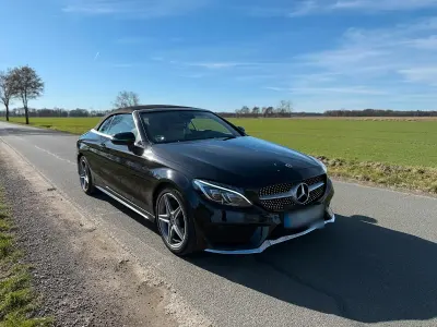 Gebraucht Mercedes C180 156 PS (114 kW) 2017 Schwarz Cabrio