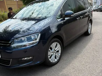 Gebraucht VW Sharan Life 140 PS (102 kW) 2013 Andere farben Van / Kleinbus