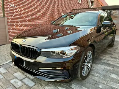 Gebraucht BMW 520 Sport Line 190 PS (139 kW) 2019 Schwarz Kombi