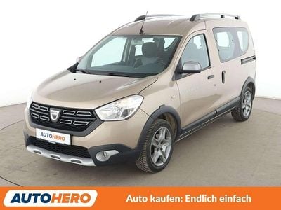 Gebraucht Dacia Dokker Stepway 131 PS (96 kW) 2020 Gelb Van / Kleinbus