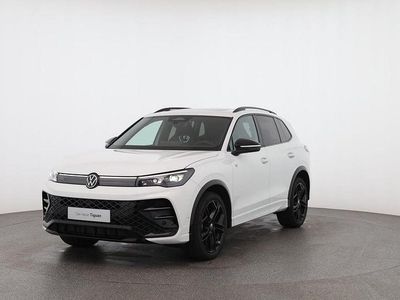 Gebraucht VW Tiguan R-line 150 PS (110 kW) 2024 Weiß SUV