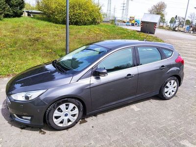 gebraucht Ford Focus Focus2.0 TDCi DPF Start-Stopp-System Aut. Titaniu