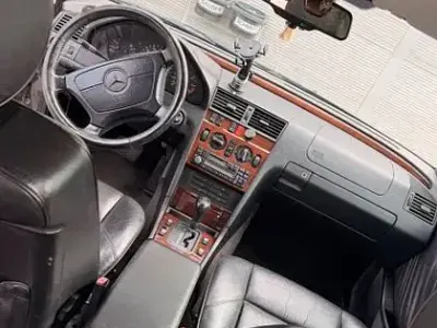 Gebraucht Mercedes C250 113 PS (83 kW) 1995 Schwarz Limousine
