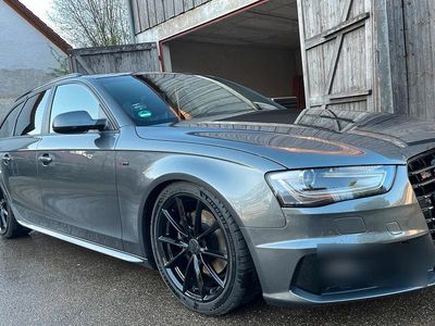 Gebraucht Audi A4 S-Line 190 PS (139 kW) 2015 Grau Kombi
