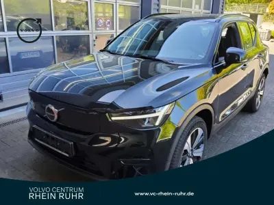 Begagnad Volvo XC40 Core 169 kW (231 HK) 2023 Grå SUV