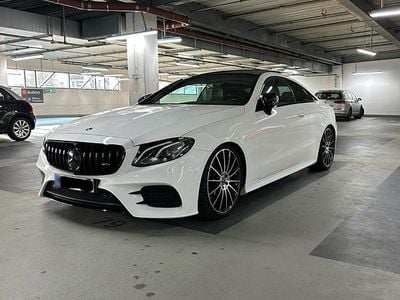 Gebraucht Mercedes E200 AMG line 211 PS (155 kW) 2019 Weiß Coupé
