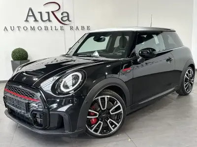 Gebraucht Mini John Cooper Works 231 PS (169 kW) 2023 Schwarz Kleinwagen
