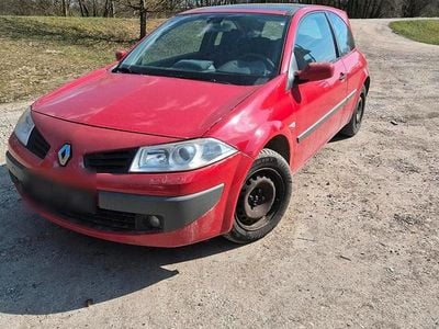 Second-hand Renault Mégane Coupé 130 CP (95 kW) 2007 Roșu Coupe