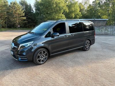Gebraucht Mercedes V220 AMG line 163 PS (119 kW) 2020 Grau Van / Kleinbus