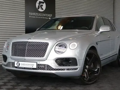 Gebraucht Bentley Bentayga 608 PS (447 kW) 2018 Silber SUV