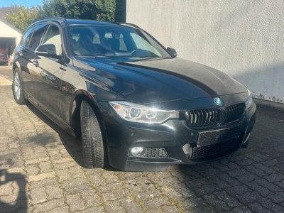 Usata BMW 320 Shadowline 184 CV (135 kW) 2014 Nero Station wagon