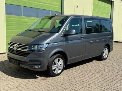 Gebraucht VW Multivan Comfortline 150 PS (110 kW) 2020 Grau Van / Kleinbus