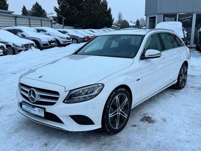Gebraucht Mercedes C300 Avantgarde 194 PS (142 kW) 2021 Weiß Kombi