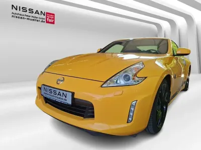 Gebraucht Nissan 370Z Pack 328 PS (241 kW) 2017 Gelb Coupé