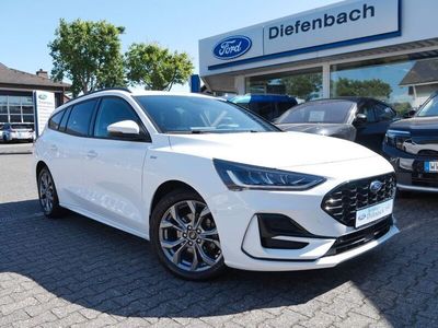Gebraucht Ford Focus ST-Line 125 PS (91 kW) 2023 Weiß Limousine