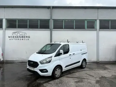 Gebraucht Ford Transit Custom 131 PS (96 kW) 2021 Frozen white Van