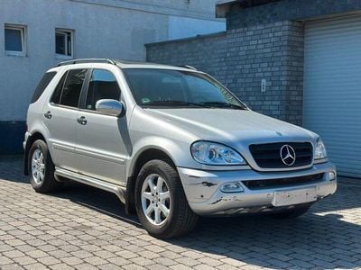 Mercedes ML270