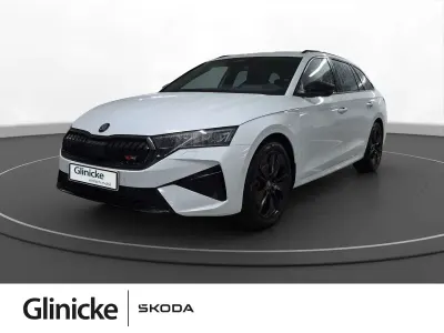 Nuova Skoda Octavia RS 265 CV (194 kW) 2026 Bianco Berlina