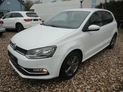 Käytetty VW Polo Highline 90 HP (66 kW) 2016 Valkoinen Sedan