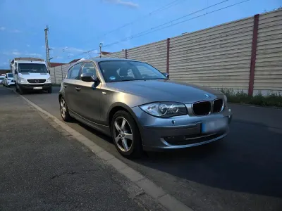 Gebraucht BMW 118 122 PS (89 kW) 2011 Silber Kleinwagen