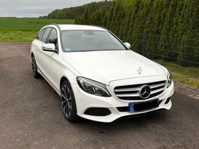 Gebraucht Mercedes C220 170 PS (125 kW) 2015 Weiß Kombi