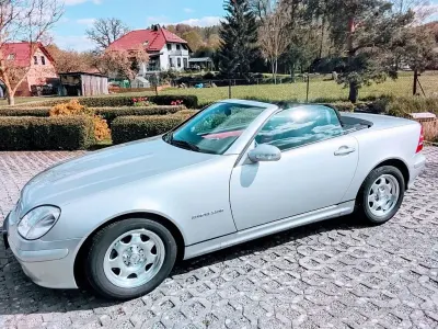 Gebraucht Mercedes SLK200 163 PS (119 kW) 2002 Silber Cabrio
