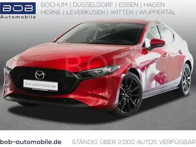 Używany Mazda 3 Exclusive 186 KM (136 kW) 2024 Czerwony Sedan/Limuzyna