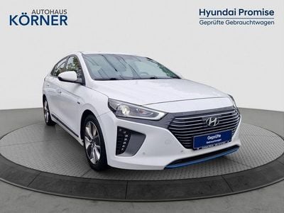 Weiss Gebraucht 2016 Hyundai Ioniq Premium Kleinwagen | 13.400 € (Teuer)