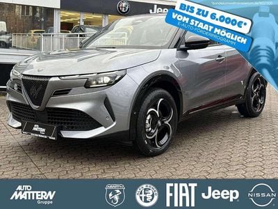 Neu Alfa Romeo Junior Tech Edition 114 kW (156 PS) 2026 Grau (grau) SUV