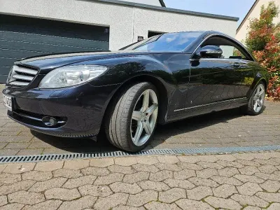 Gebraucht Mercedes CL500 387 PS (284 kW) 2009 Schwarz Coupé
