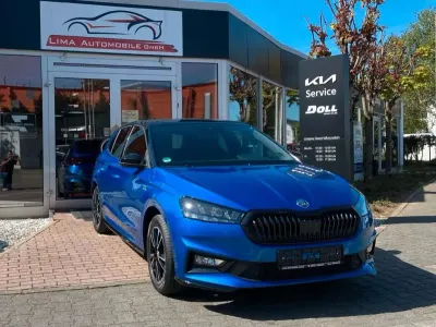 Gebraucht Skoda Fabia Monte Carlo 150 PS (110 kW) 2024 Modra race/race blue Kleinwagen