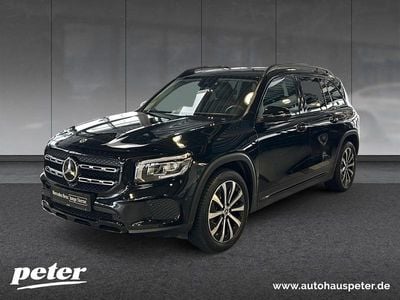 Mercedes GLB220