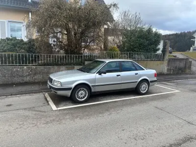 Gebraucht Audi 80 90 PS (66 kW) 1991 Silber Limousine
