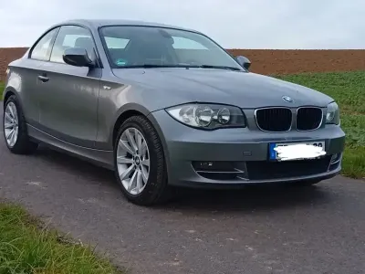 Gebraucht BMW 120 170 PS (125 kW) 2010 Grau Kleinwagen