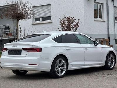 Weiß Gebraucht 2017 Audi A5 Sportback Design Kleinwagen | 21.990 € (Etwas zu teuer)