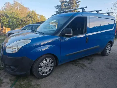 Usata Fiat Doblò 90 CV (66 kW) 2011 Monovolume