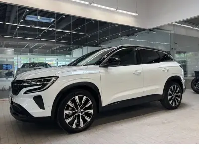 Gebraucht Renault Austral Techno 158 PS (116 kW) 2023 Weiß SUV