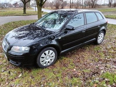 Gebraucht Audi A3 Comfort 116 PS (85 kW) 2006 Schwarz Limousine