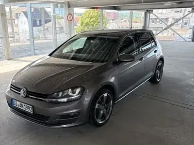 Gebraucht VW Golf VII Comfortline 110 PS (80 kW) 2015 Grau Limousine