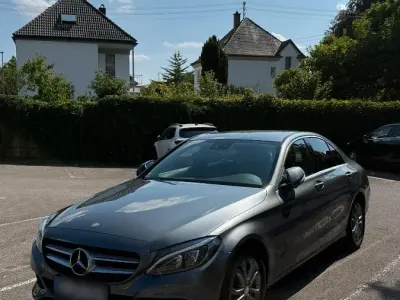 Gebraucht Mercedes C180 160 PS (117 kW) 2016 Silber Limousine